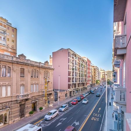 Sunscape Rooms Cagliari City Center Esterno foto
